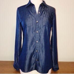 FOXCROFT Fitted Fit Chambray Top 6 petite